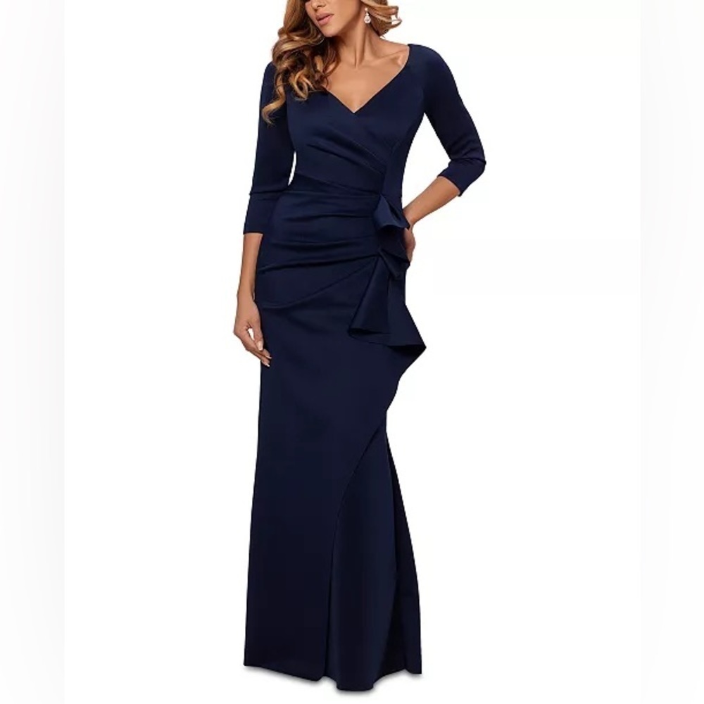 Xscape Pleated Ruffled Gown Size 8 B1399